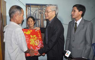 Lãnh đạo Đảng, Nhà nước chúc Tết các địa phương